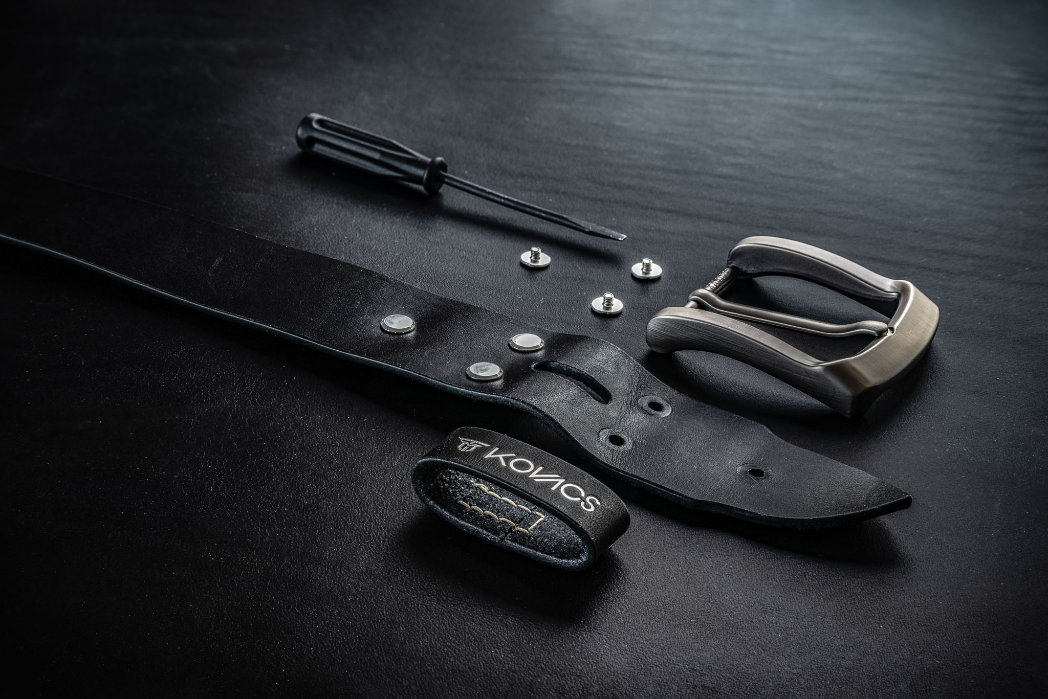 Leather belt loop making