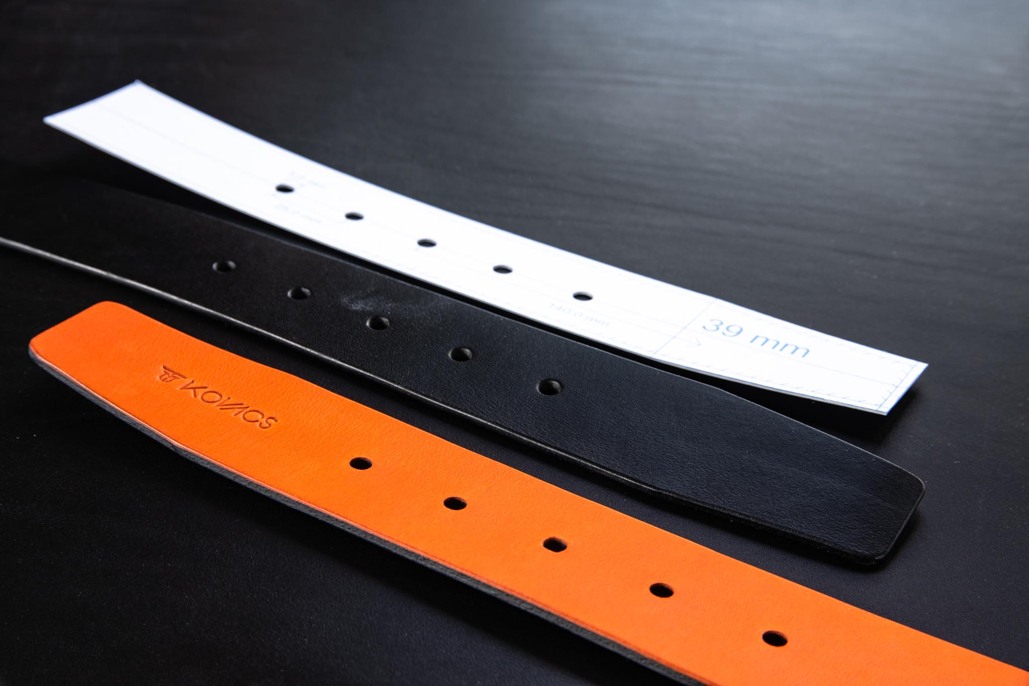 Leather belt cutting